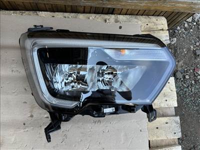 Renault Master III fényszóró  260105567r