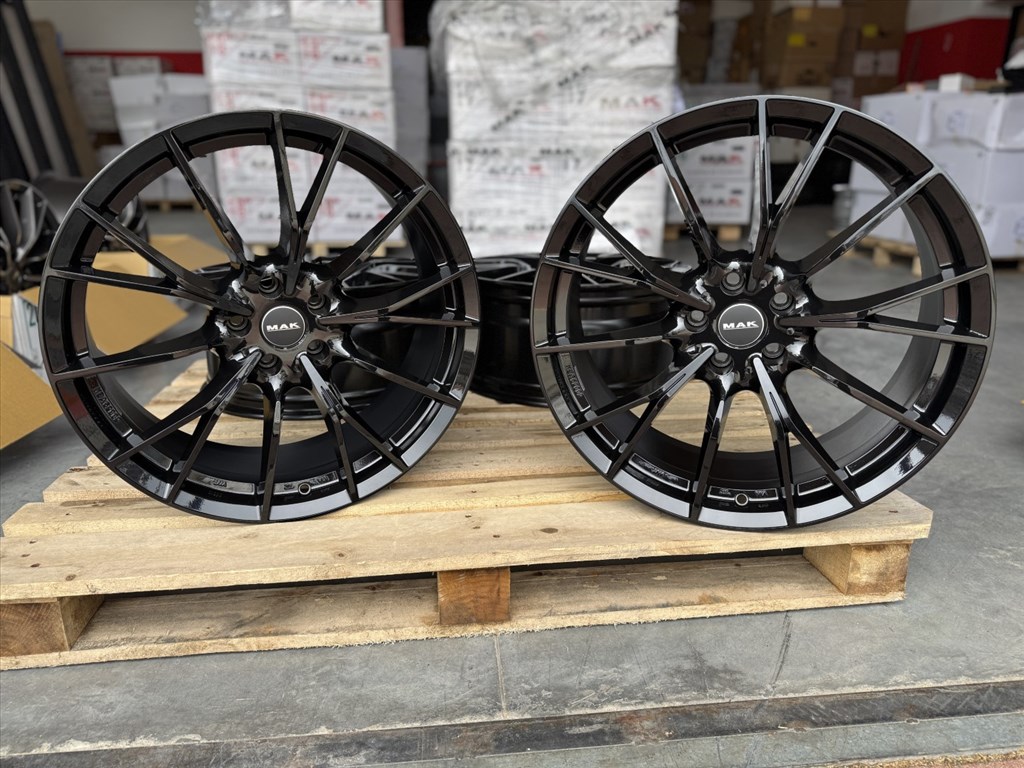 R18 5x112 (66,6) MAK FABRIK 9J ET28 GLOSS BLACK új alufelnik felnik 9x18 18" 18col 3. kép