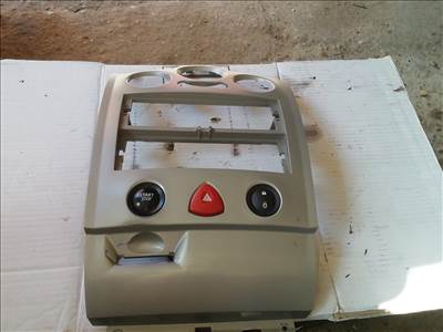 Renault Mégane II 2.0 16V középkonzol  8200178435
