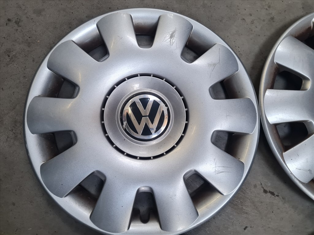 Volkswagen Golf IV dísztárcsa szett (R16) 1j0601147p 2. kép