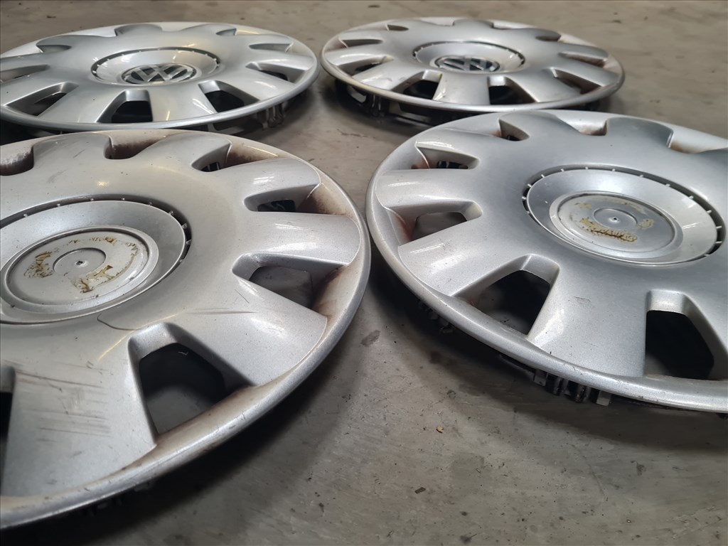 Volkswagen Golf IV dísztárcsa szett (R16) 1j0601147p 6. kép