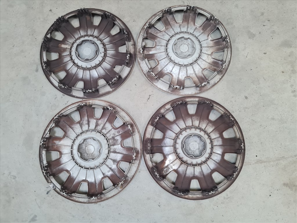 Volkswagen Golf IV dísztárcsa szett (R16) 1j0601147p 10. kép