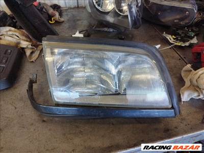 Mercedes C w202 jobb első fényszóró 2028201861 0301036206