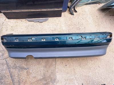 BMW E36 compact zöld hátsó lökhárító