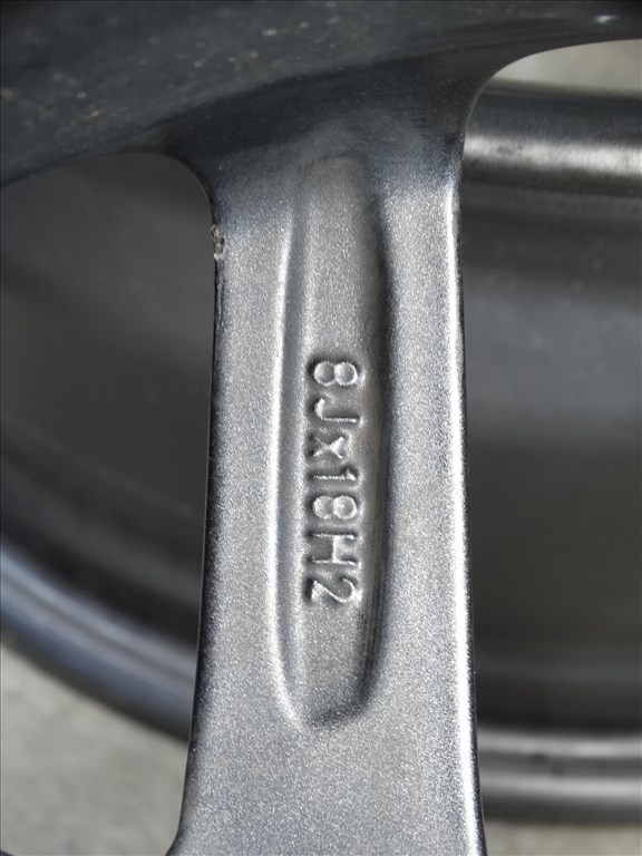  8JJ 18" használt BBS alufelni  3 db !! 8. kép