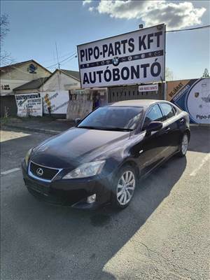 Lexus IS (XE20) bontott alkatrészei