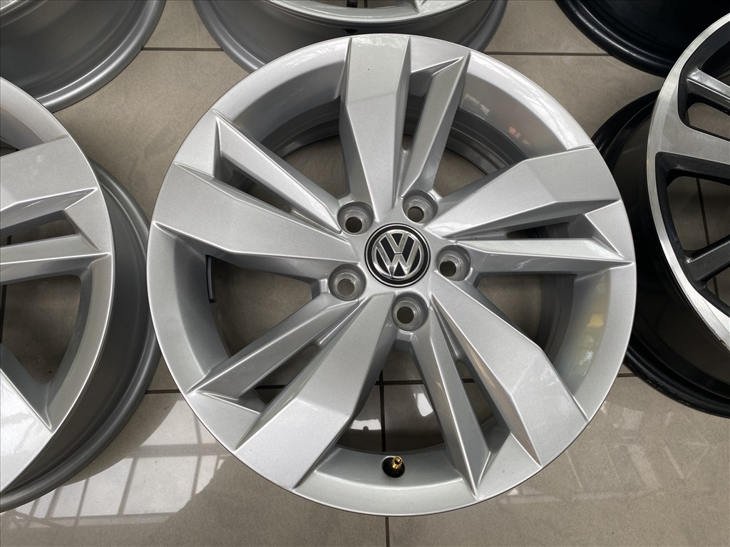 Volkswagen Polo 15 gyári felni alufelni, 5x100   (3230) 3. kép