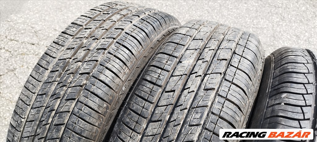  Kia Sorento 17" alufelni, 235/65 újszerű Kumho négyévszakos gumival eladó! 529103E702 8. kép