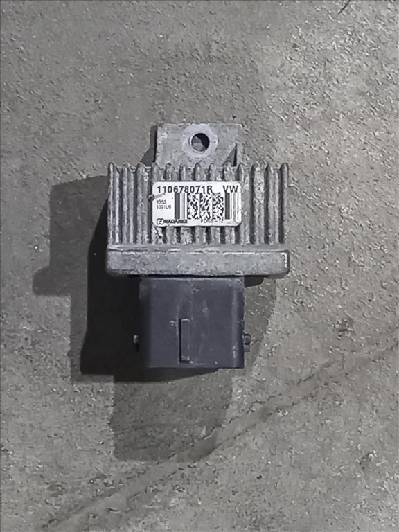 Renault MASTER Opel MOVANO 10- Izzítórelé relé vezérlő izzítás 1300 110678071r 1. kép