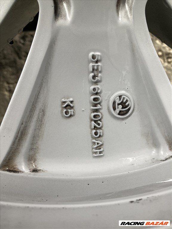  16" újszerű (gyári felni) alufelni, rajta 205/60 újszerű Kumho nyári gumi 9. kép