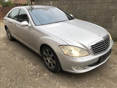 Mercedes Benz S osztály w 221 bontott alkatrész