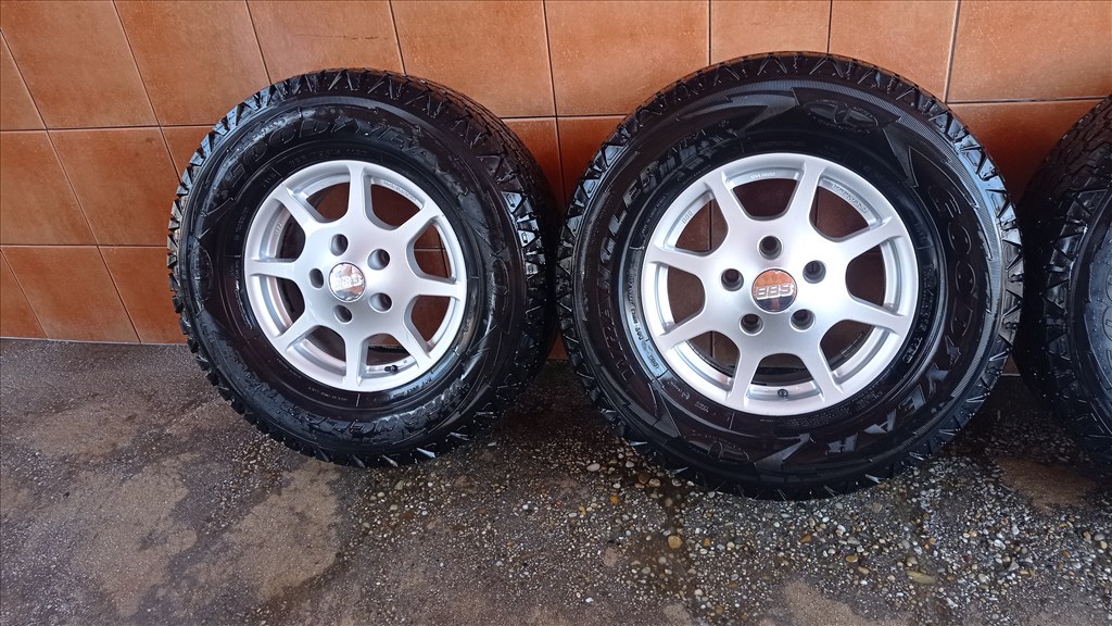 MERCEDES G 16 ALUFELNI 5X130 NÈGYÈVSZAKOS 265/70R16 GUMIVAL OLCSÒN!!! 2. kép
