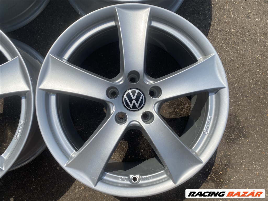 4db Dezent 17" VW alufelni. (3835) 2. kép