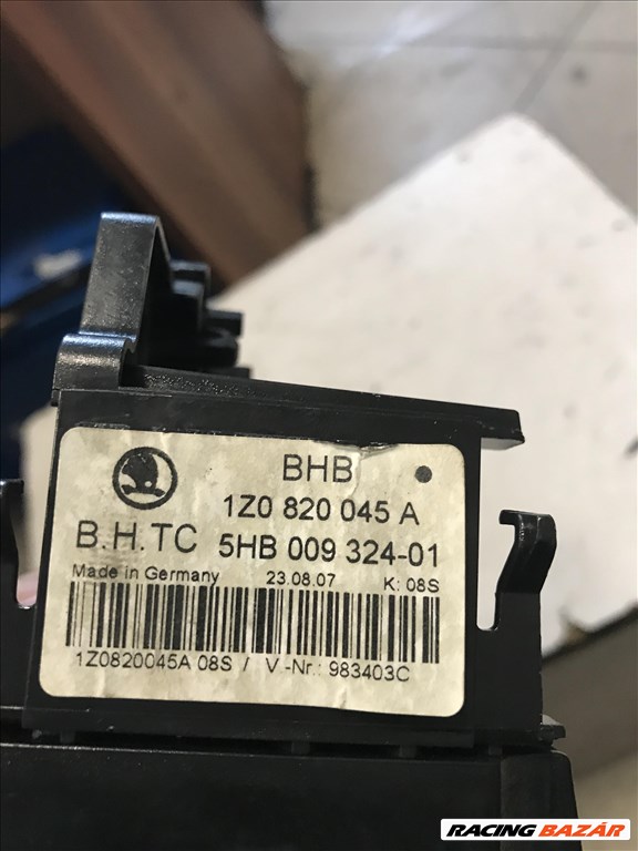 Skoda Octavia II fűtéskapcsoló 1z0820045a 2. kép