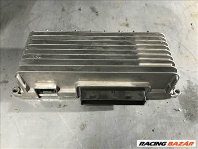 Audi A5 (B8 - 8T) erősítő  8t0035223ad