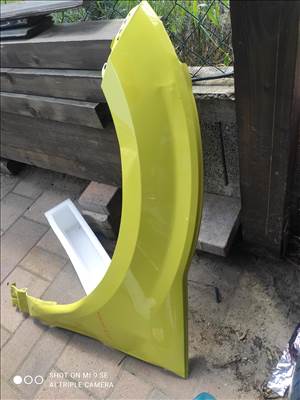 Volvo EX30 bal sárvédő 