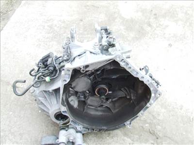 Mazda 3 (BM) 2.2 dizel skyactiv váltó  d6040