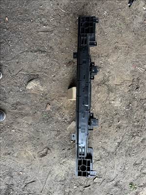 Hyundai Kona (SX2) hátsó lökhárító merevítő 86631-be100bk / 86631-be100