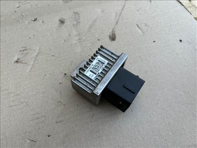 Renault Master III izzító relé  110678071r