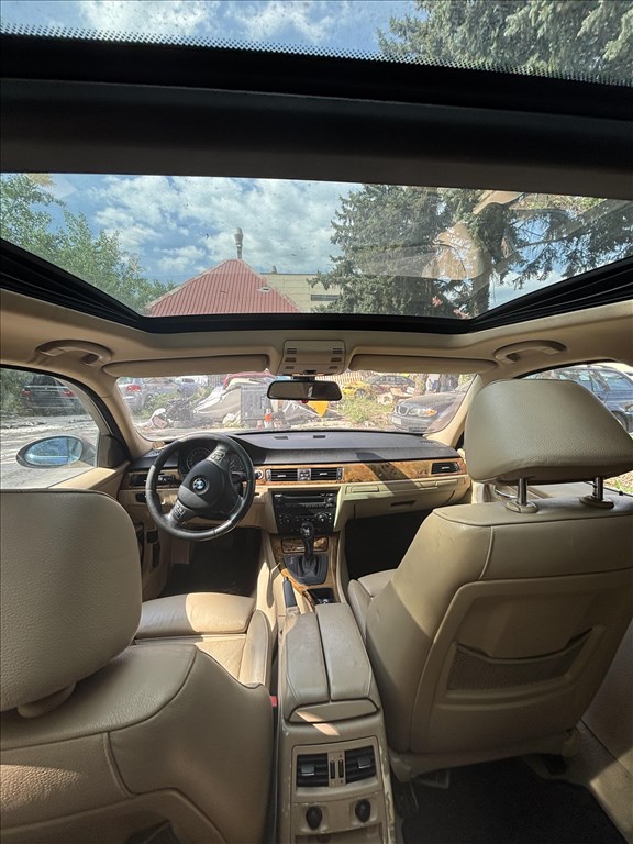 BMW 330 (E90, E91, E92, E93)  alkatrészei 5. kép