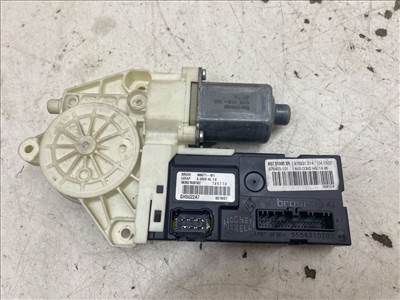 RENAULT LAGUNA III (BT0/1) 1.5 dCi (BT00/ BT0A/ BT0T/ BT1J) Bal első Ablakemelő Motor #36673# 80731000R