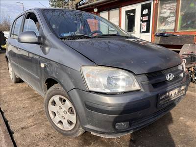 Hyundai Getz (TB) 1.1i bontott alkatrészei
