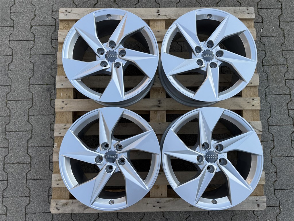 R17 5x112 Original Audi A3 8J ET46 OE 8Y0601025A   gyári  új demo alufelnik felnik 17" 3. kép