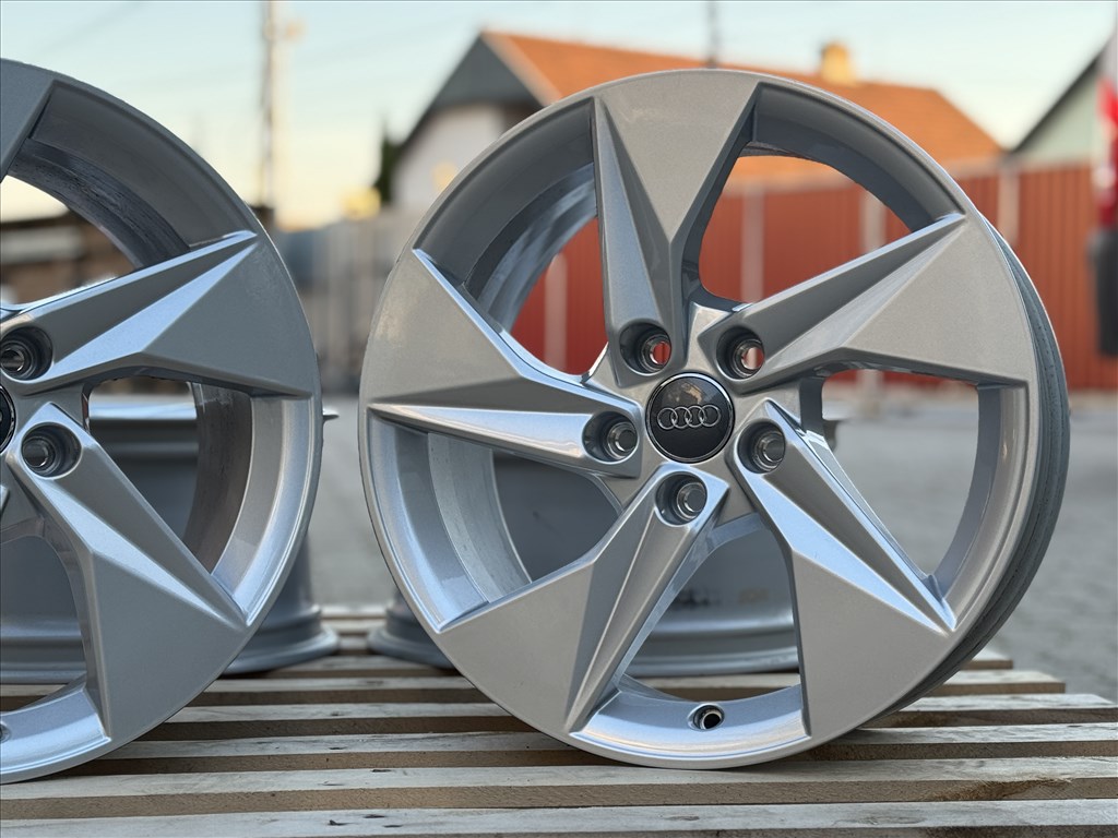 R17 5x112 Original Audi A3 8J ET46 OE 8Y0601025A   gyári  új demo alufelnik felnik 17" 4. kép
