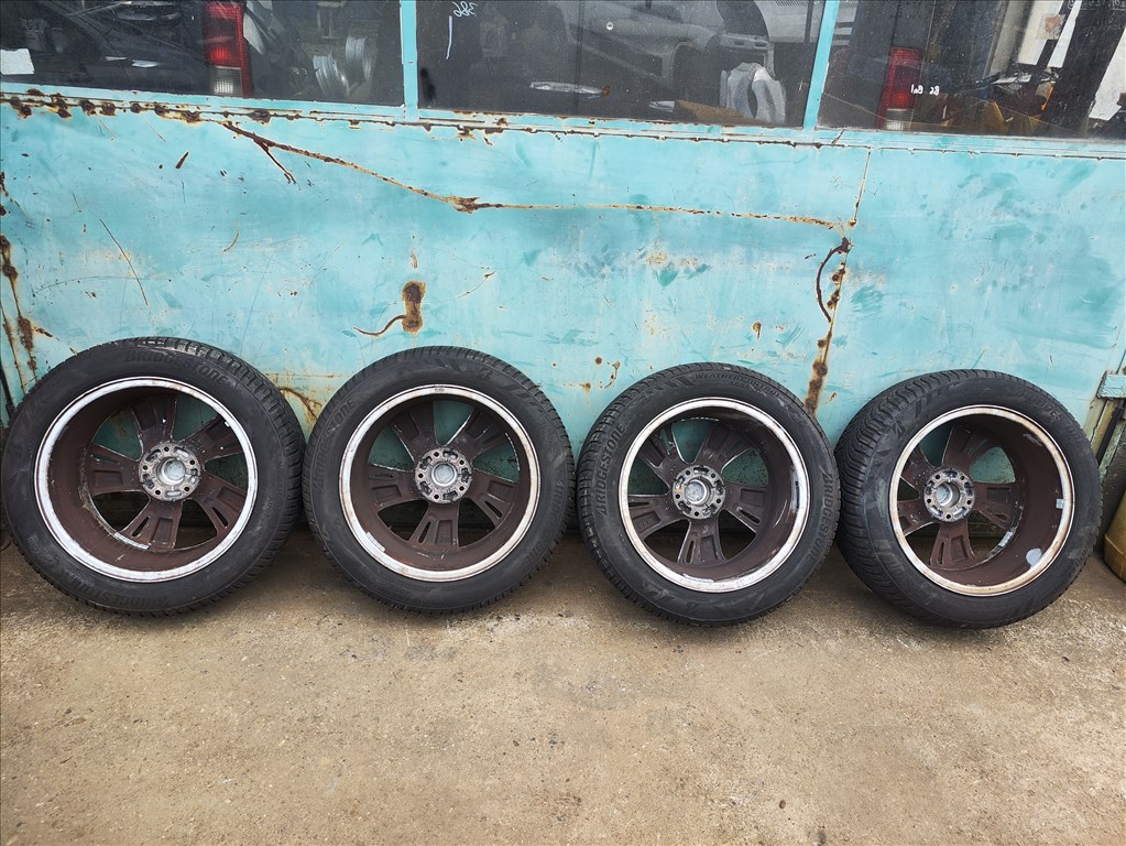 Renault Scénic III 5x114.3 lyukosztású 17" használt alufelni, 205/55 használt négyévszakos gumi 19. kép