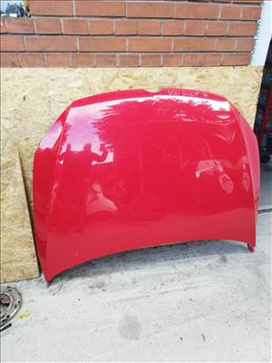 Volkswagen Golf VII motorháztető 