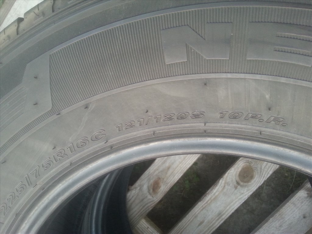  225/75R16C Nexen Roadian CT8 kisteher nyári gumi  7. kép