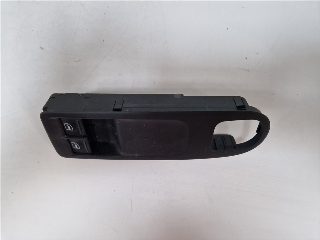 Volkswagen Golf VI bal első ablakemelő kapcsoló (3 ajtóshoz) (17677) 1k3959857a 4. kép
