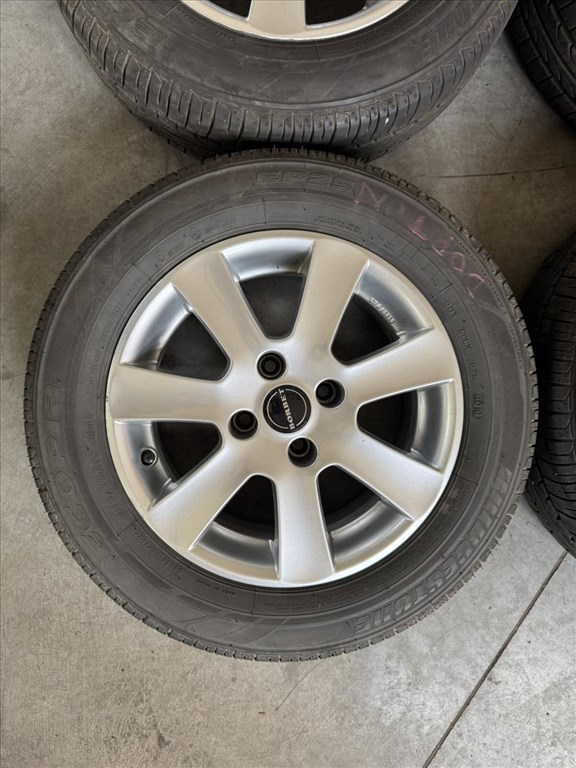 R15 4x108 (65,1) BORBET CA65535 6.5J ET15 + 185/65 88T Bridgestone Ecopia 4x7MM DOT4018 2. kép