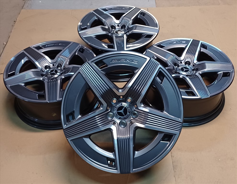  Új! Gyári Mercedes W254 GLC AMG alufelnik 5x112 8-9x19 ET32,5-30 4db 2. kép