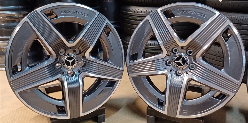  Új! Gyári Mercedes W254 GLC AMG alufelnik 5x112 8-9x19 ET32,5-30 4db 4. kép