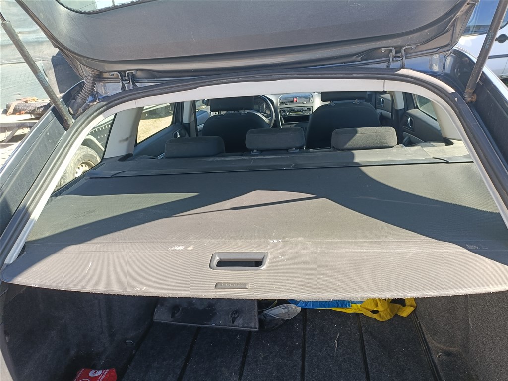 Skoda Octavia II, 1.9Tdi(BLS) bontott alkatrészei, 9153 színben eladók 5. kép