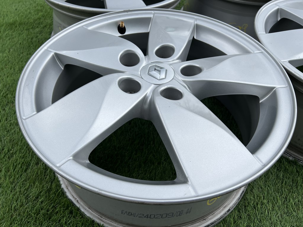 5x114.3 16" Renault gyári alufelni 6,5Jx16h2 ET47 7. kép