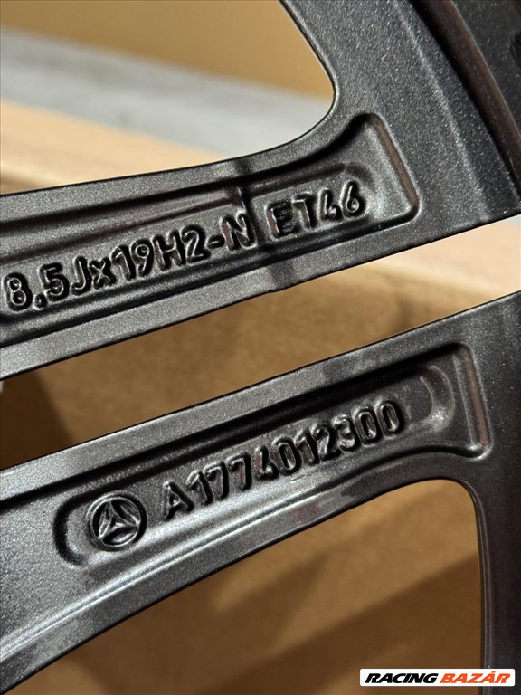 R19 Original mercedes 8.5J ET46 - A177 401 2300 A1774012300 1db felni 2. kép