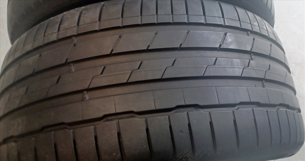 Hankook Ventus S1 Evo3 MO 285/40 R19 nyári gumik 2db 1. kép