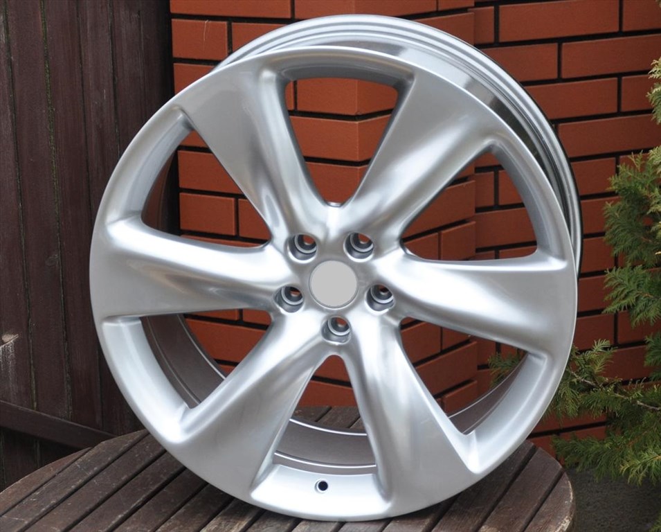 258 S 20 5x114,3 INFINITI FX35 FX37 FX45 QX50 QX70 ET45 1. kép