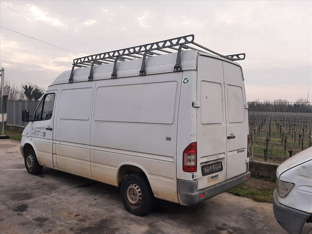 Mercedes Sprinter (W901) bontott alkatrészei 2. kép