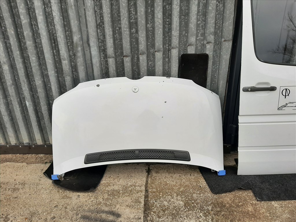 Mercedes Sprinter (W901) bontott alkatrészei 6. kép