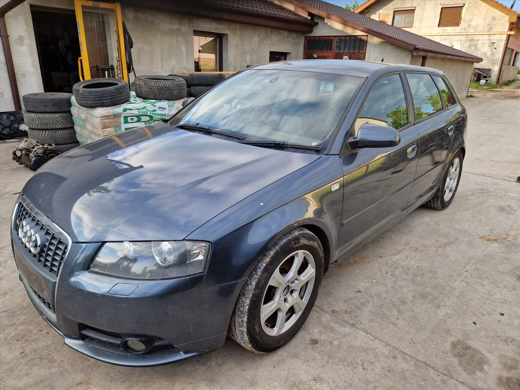 A3 8p sline 2.0pd tdi quattro alkatrészek 1. kép