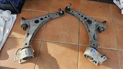 Opel Insignia B Lengőkar jobb és bal oldali 