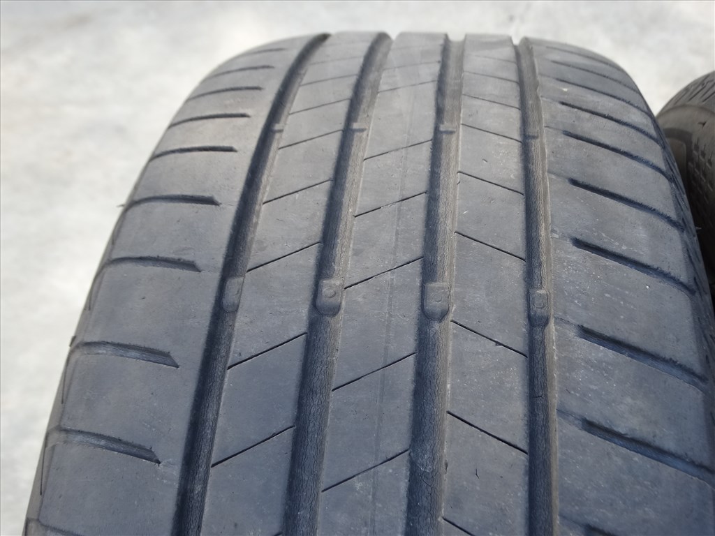  195/6015" használt Bridgestone nyári gumi  9. kép