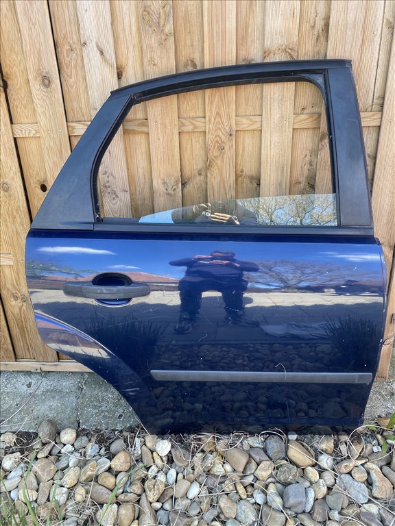 Ford Focus Mk2 Jobb hátsó ajto 1. kép