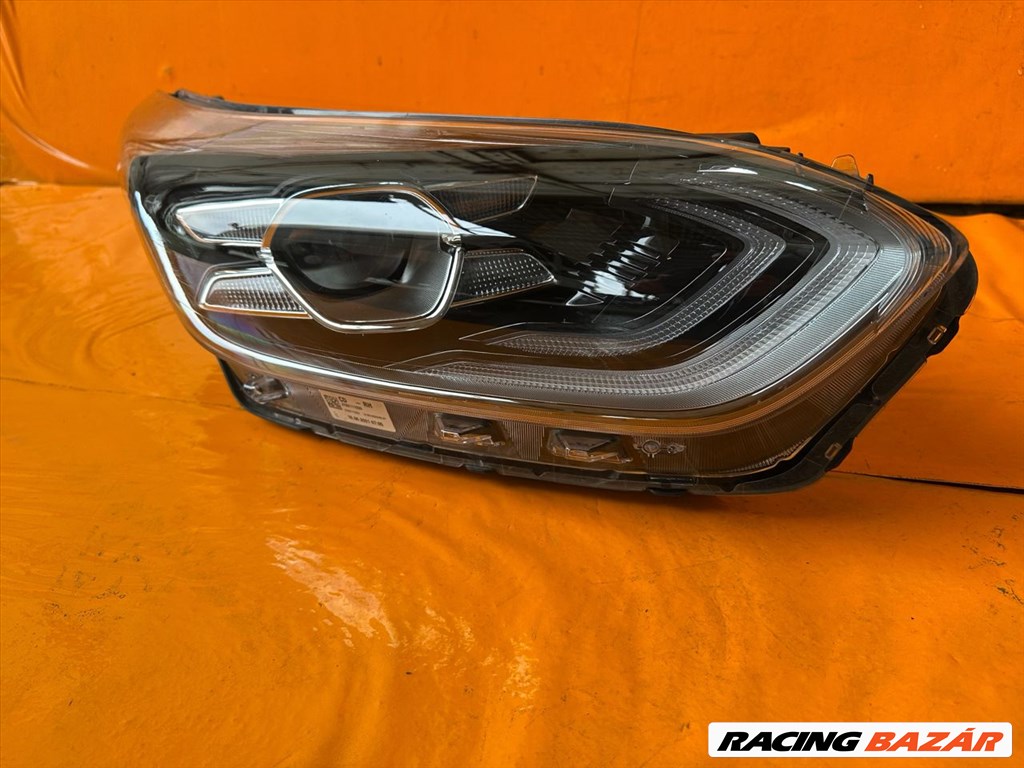 Kia Cee'd (CD) Jobb Ledes Fényszóró j792111020 1. kép