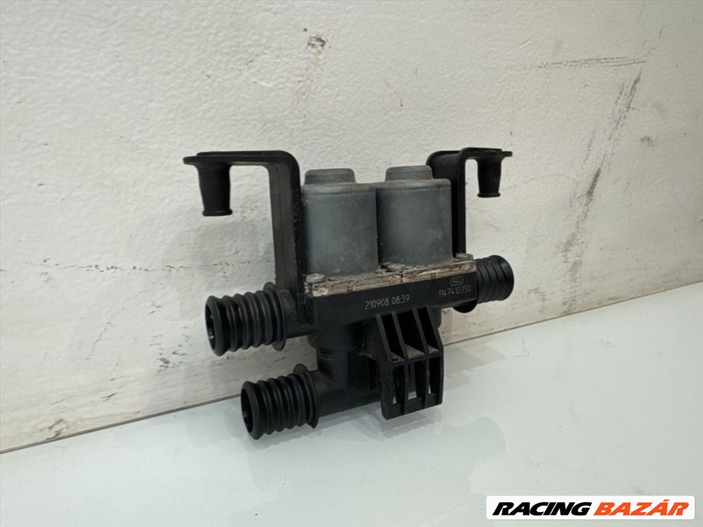 BMW X5 E70 LCI X6 E71 F15 F16 30dx 40dx fűtéscsap 64116910544 3. kép