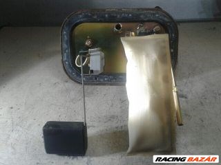 Suzuki Swift II Üzemanyag Szivattyú *58493* bosch-0580453467 4. kép