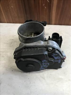 Volkswagen Passat B5 1,8T / fojtószelep 058133063m